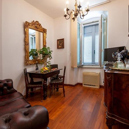 Royal Heritage Apartment In Split Center Exterior photo