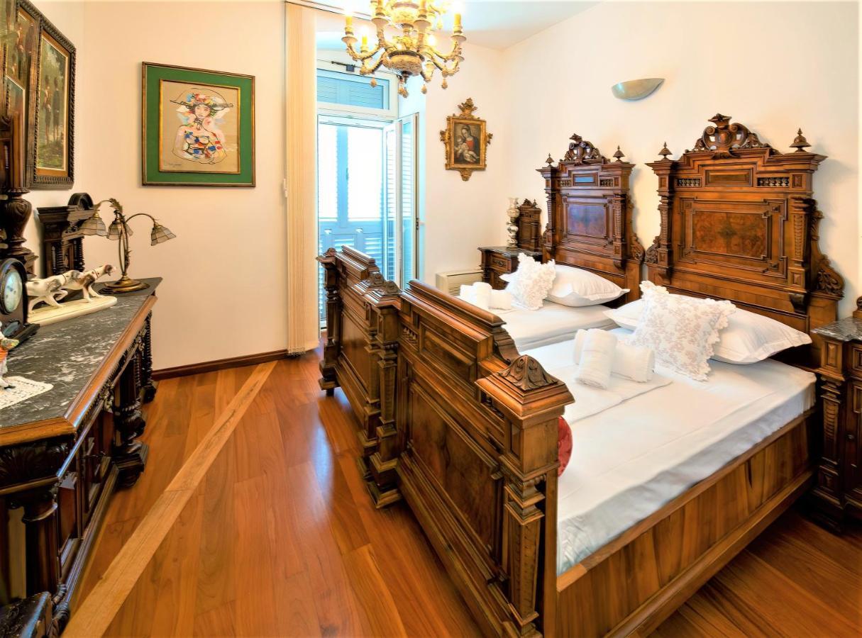 Royal Heritage Apartment In Split Center Exterior photo