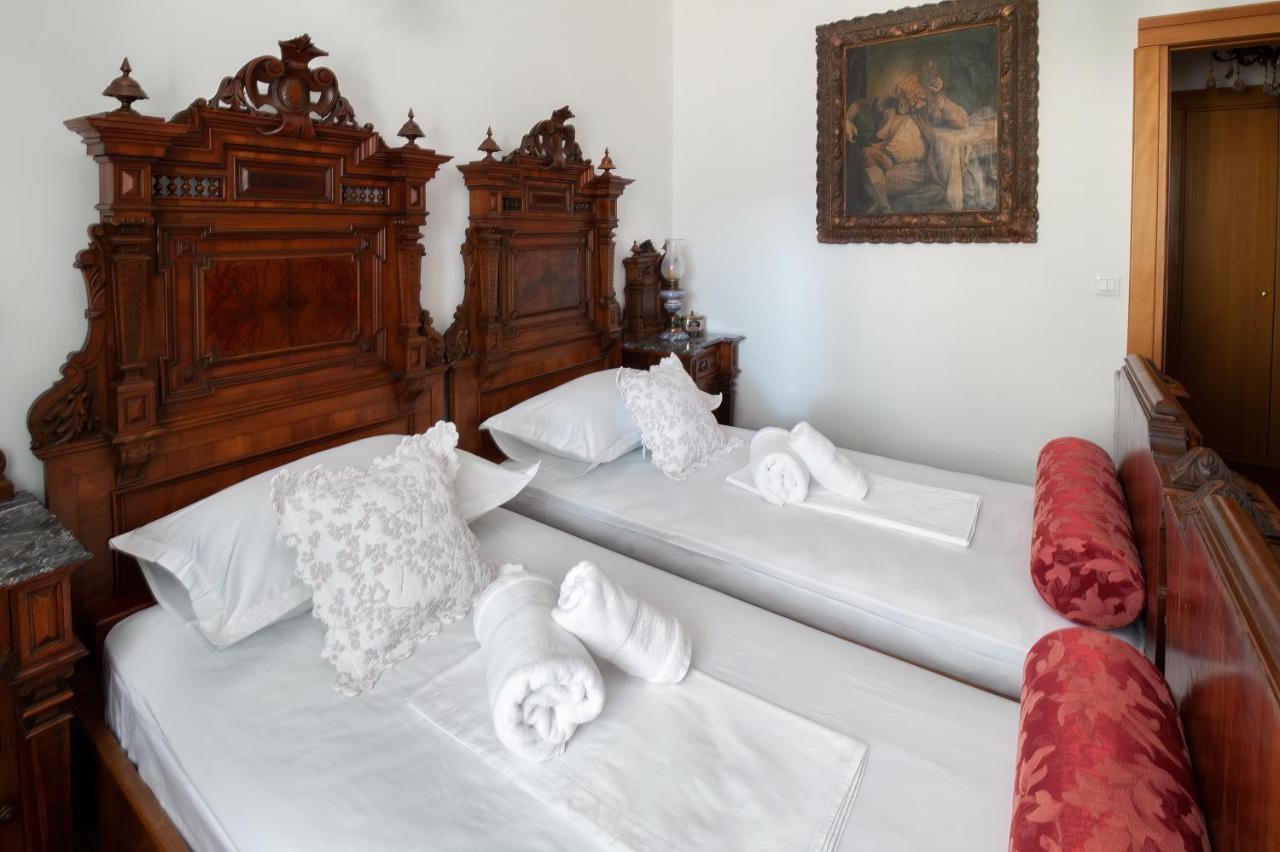 Royal Heritage Apartment In Split Center Exterior photo